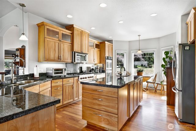 203 Delta Way, Sequim, WA 98382