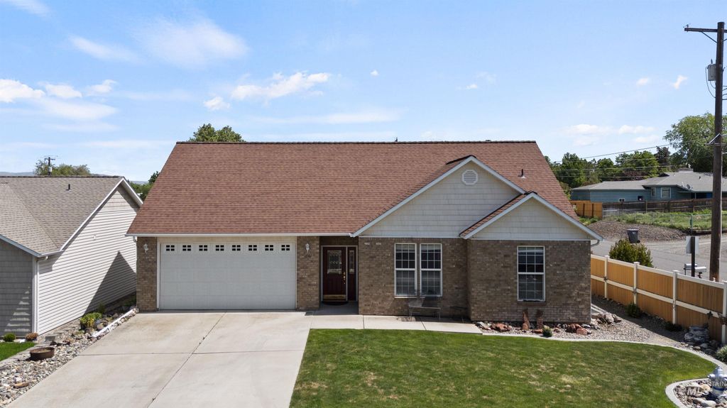 1141 Liberty Drive, Clarkston, WA 99403