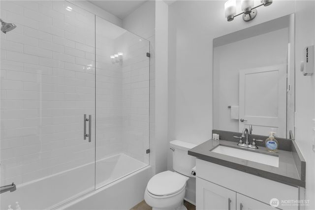 250 NE 50th Street, Seattle, WA 98105