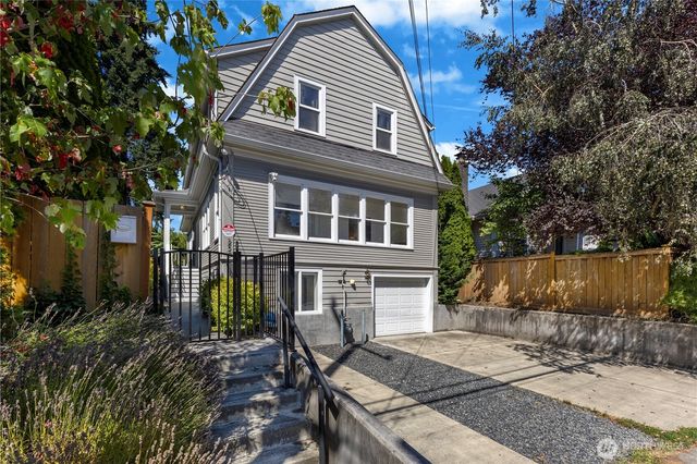 250 NE 50th Street, Seattle, WA 98105