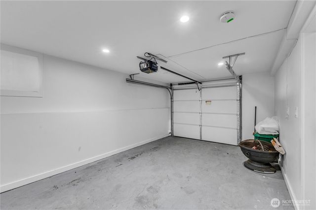 250 NE 50th Street, Seattle, WA 98105