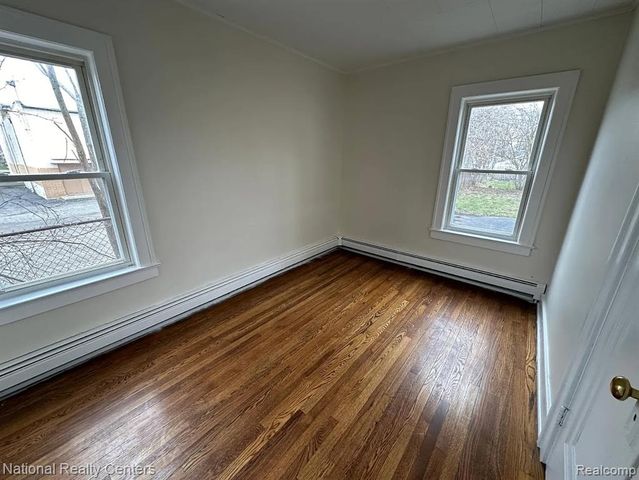 156 Mark Avenue, Pontiac, MI 48341