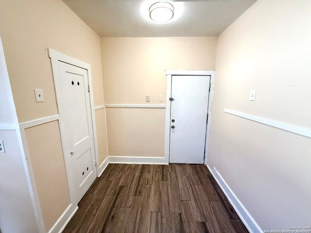 409 Canton, San Antonio, TX 78202