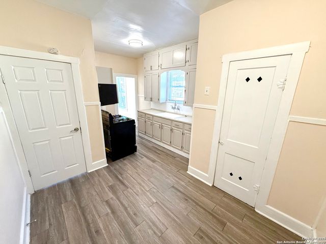 409 Canton, San Antonio, TX 78202