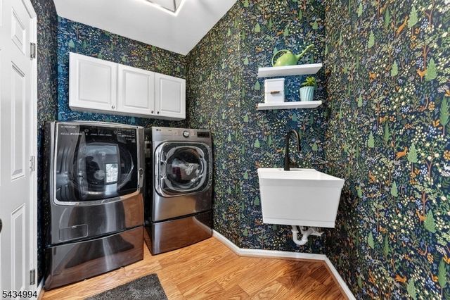 6 Big Top Dr, West Amwell Twp., NJ 08530