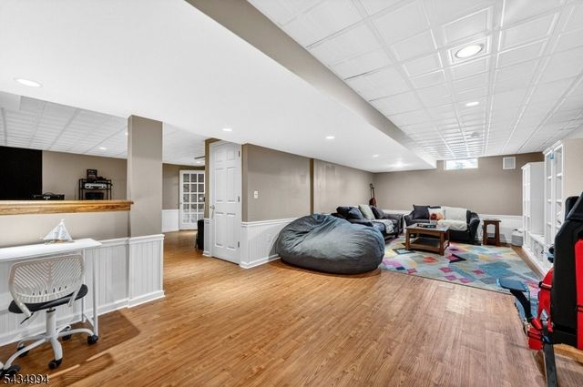 6 Big Top Dr, West Amwell Twp., NJ 08530