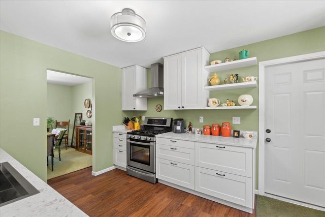 6530 N Alberta COURT, Glendale, WI 53217