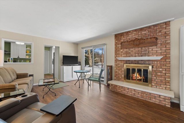 6530 N Alberta COURT, Glendale, WI 53217