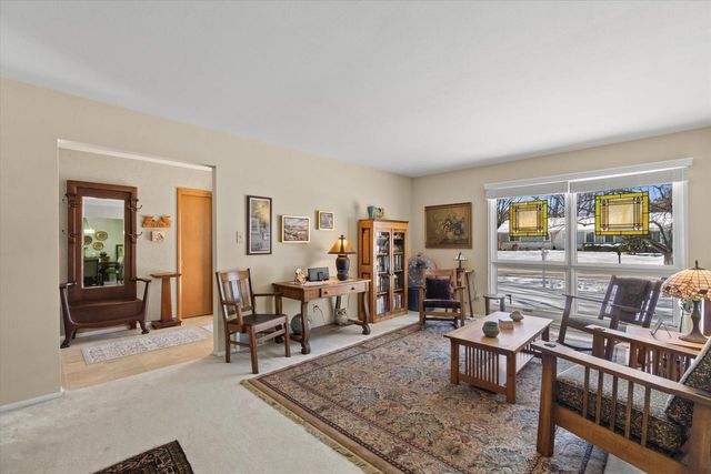 6530 N Alberta COURT, Glendale, WI 53217