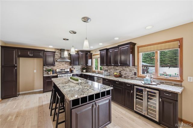 209 Nathans Trail, Lancaster, NY 14086