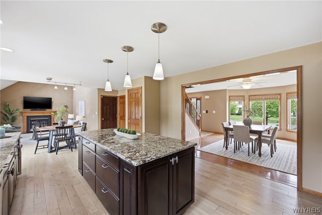 209 Nathans Trail, Lancaster, NY 14086