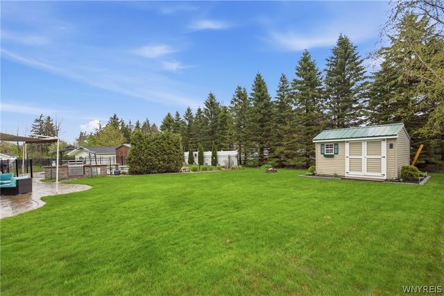 209 Nathans Trail, Lancaster, NY 14086