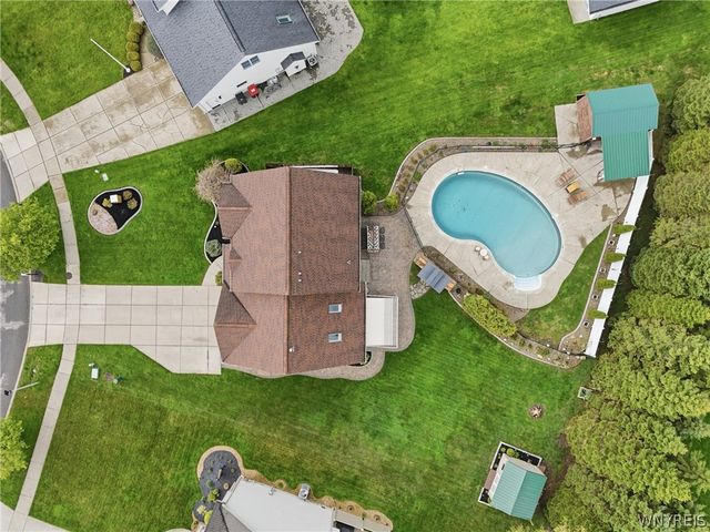 209 Nathans Trail, Lancaster, NY 14086