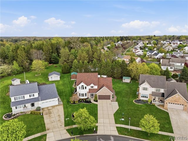 209 Nathans Trail, Lancaster, NY 14086