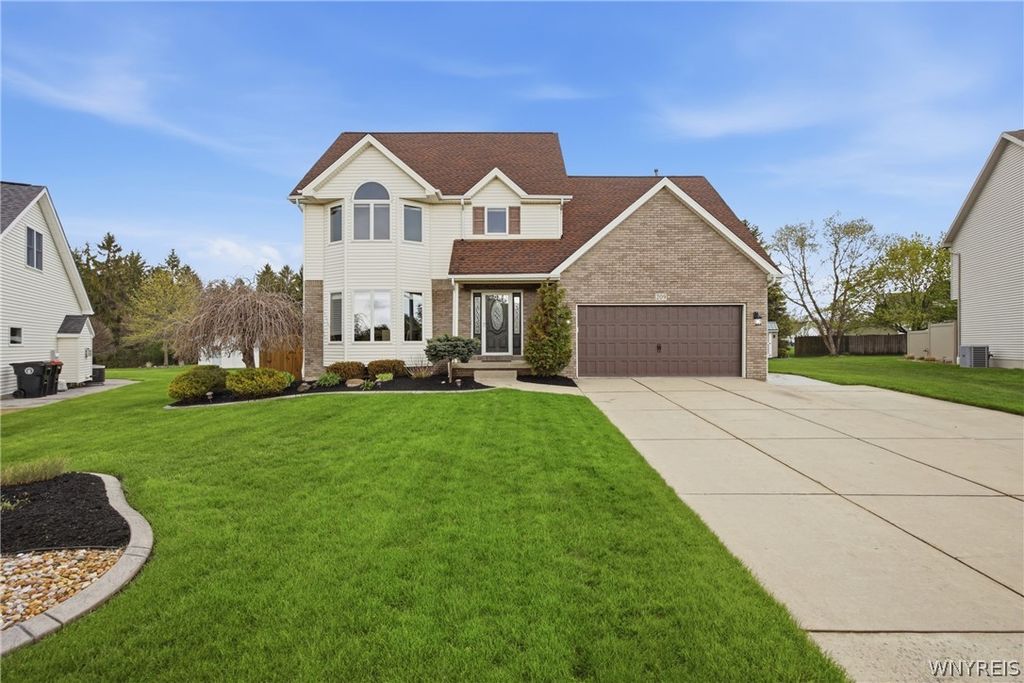 209 Nathans Trail, Lancaster, NY 14086