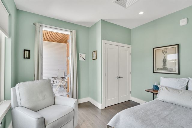 20 Taft Hill Park 5, Boston, MA 02131