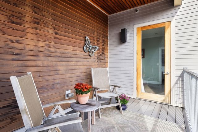 20 Taft Hill Park 5, Boston, MA 02131