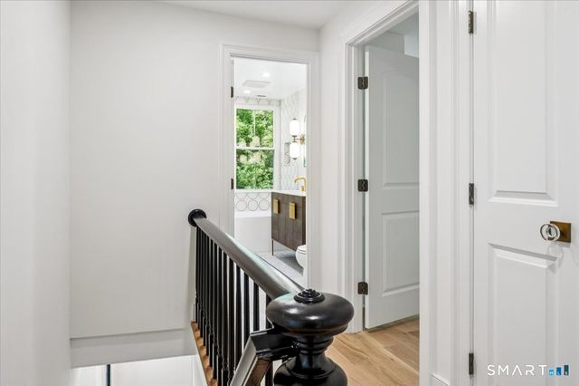 8 Washington Avenue, Westport, CT 06880