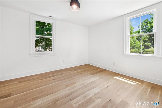 8 Washington Avenue, Westport, CT 06880