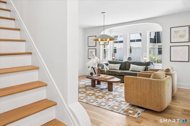 8 Washington Avenue, Westport, CT 06880