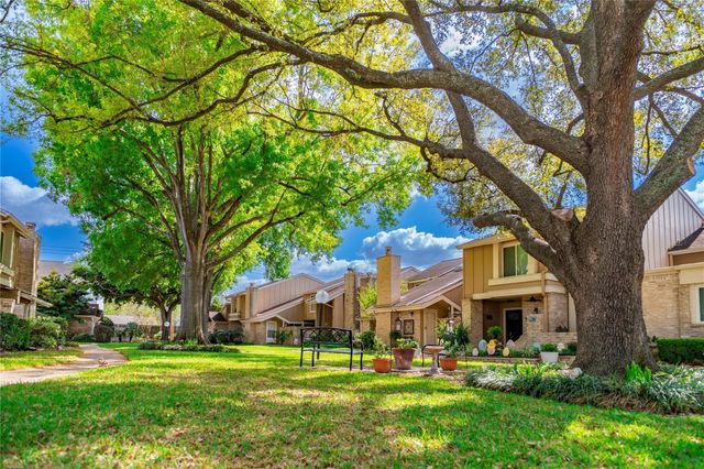 11609 Village Place Drive 175, Houston, TX 77077