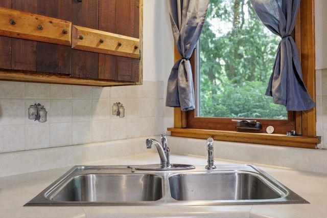 161 Leesburg Pike, Georgetown, KY 40324