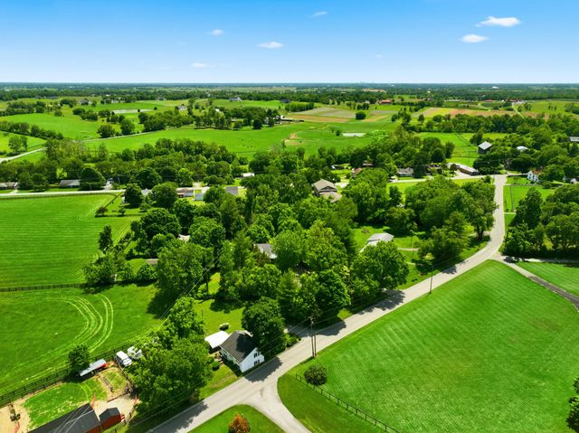 161 Leesburg Pike, Georgetown, KY 40324