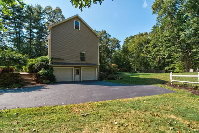 7 Rellas Ridge, Kingston, NH 03848