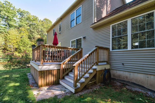 7 Rellas Ridge, Kingston, NH 03848