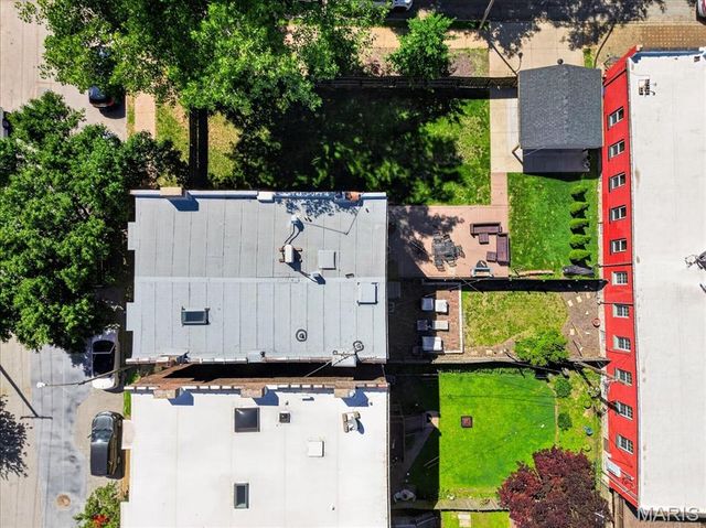 1323 Shenandoah Avenue, St Louis, MO 63104
