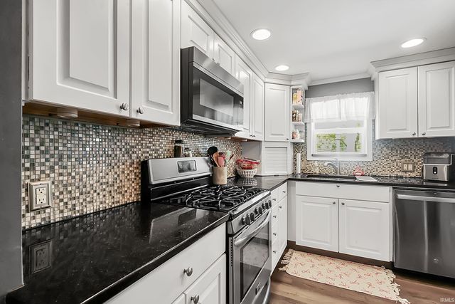 11760 W Lookout Drive, Monticello, IN 47960
