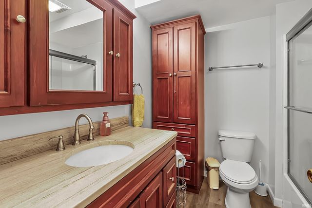 11760 W Lookout Drive, Monticello, IN 47960