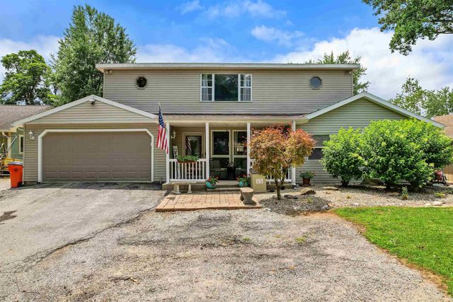 11760 W Lookout Drive, Monticello, IN 47960