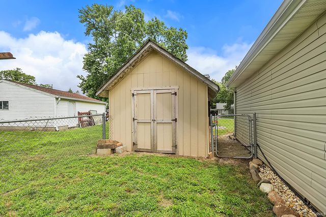 11760 W Lookout Drive, Monticello, IN 47960