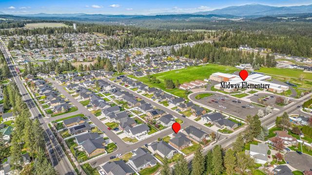 712 E E Belle Ln, Colbert, WA 99005