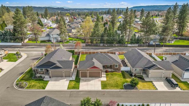 712 E E Belle Ln, Colbert, WA 99005