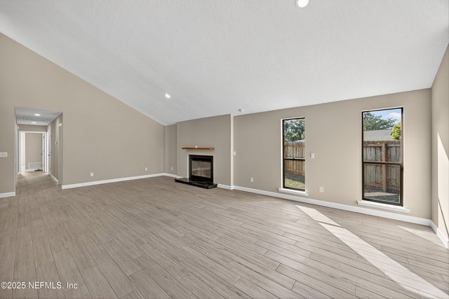 5362 GALEWIND Lane, Jacksonville, FL 32211