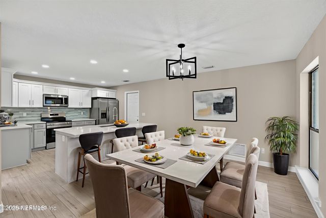 5362 GALEWIND Lane, Jacksonville, FL 32211