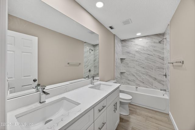 5362 GALEWIND Lane, Jacksonville, FL 32211