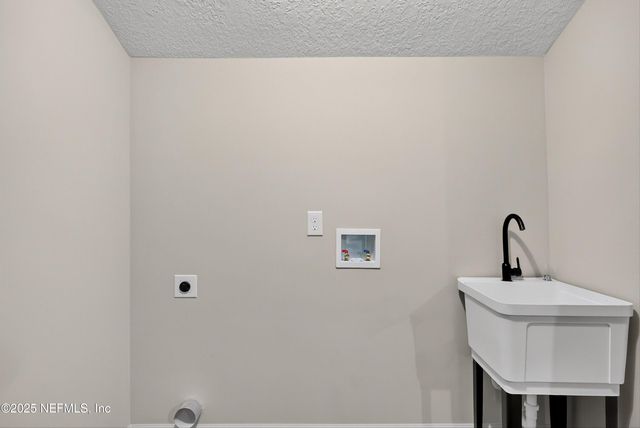 5362 GALEWIND Lane, Jacksonville, FL 32211