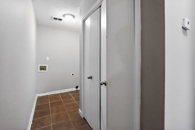 2588 WELLONS AVE, Memphis, TN 38127