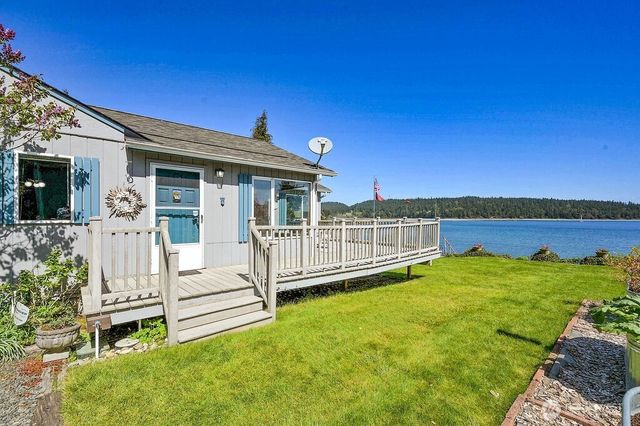 1671 Oak Bay Road, Port Hadlock, WA 98339