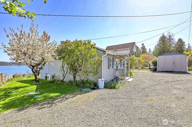 1671 Oak Bay Road, Port Hadlock, WA 98339