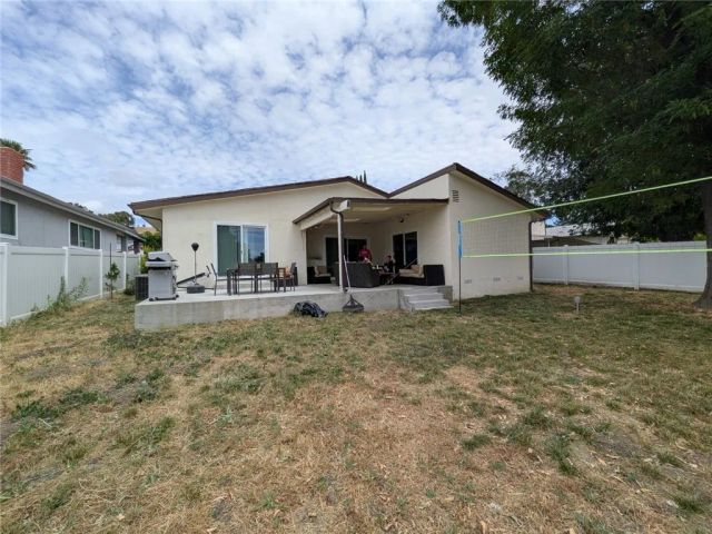 4741 Don Pio dr, Woodland Hills, CA 91364