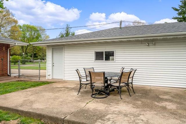 1408 LILAC Lane, Machesney Park, IL 61115