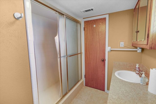 1811 Reynoldston Lane, Dallas, TX 75232