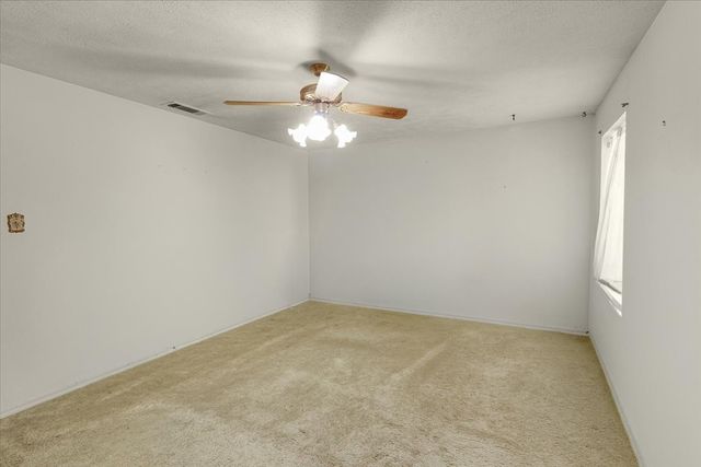 1811 Reynoldston Lane, Dallas, TX 75232