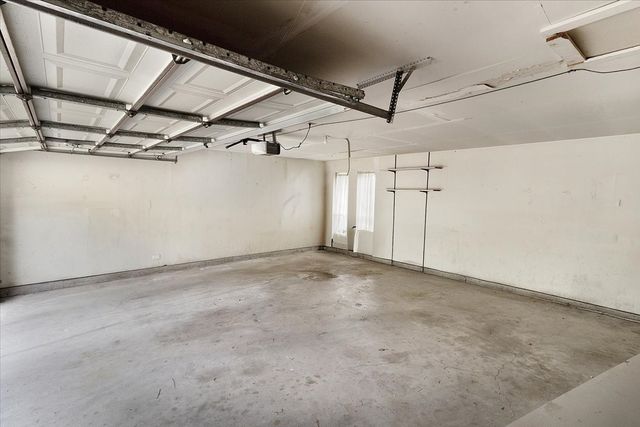 1811 Reynoldston Lane, Dallas, TX 75232