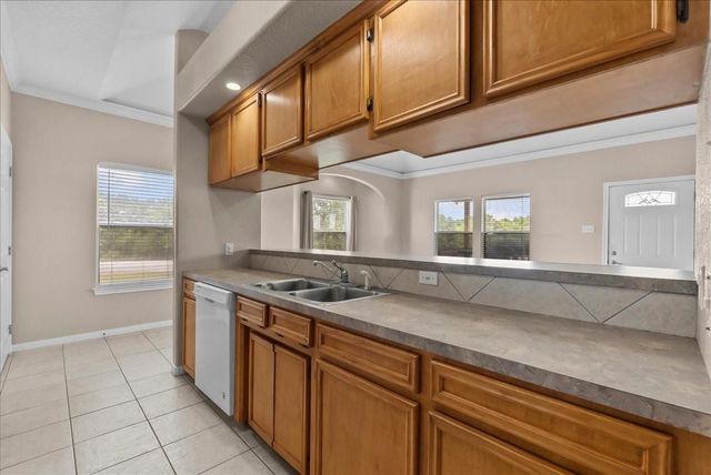 7803 Fm 2004, Hitchcock, TX 77563