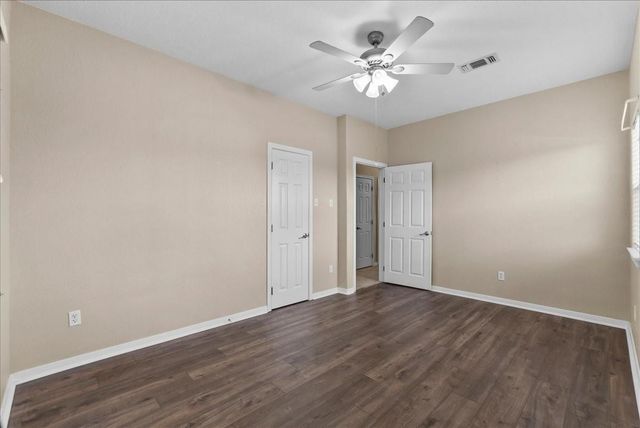 7803 Fm 2004, Hitchcock, TX 77563
